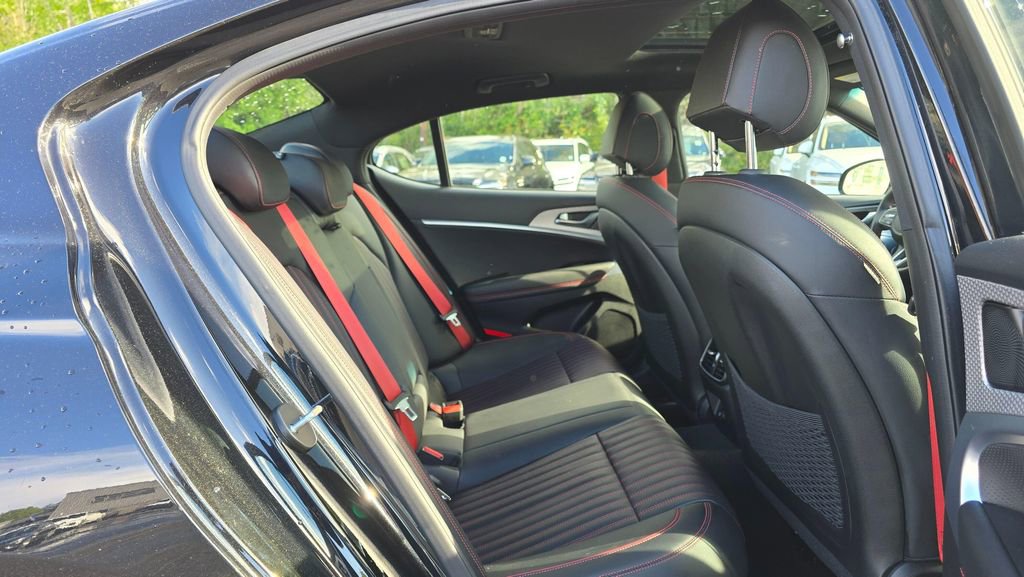 Used 2023 Genesis G70 2.0T w/ Sport Prestige Package image 12