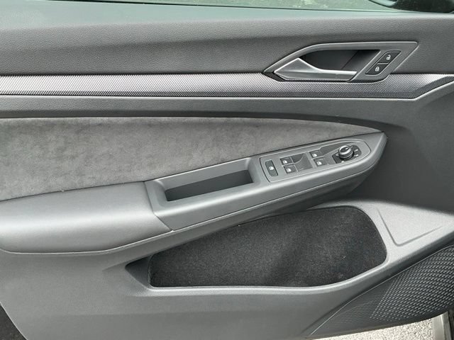 New 2026 Volkswagen GTI SE FWD image 10