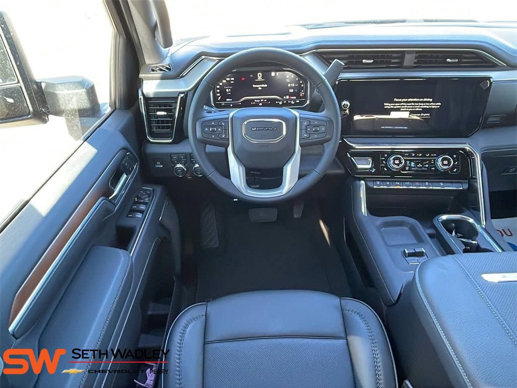 New 2025 GMC Sierra 2500 Denali w/ Denali Reserve Package AWD/4WD image 13