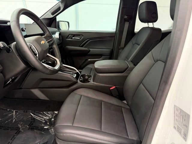 Used 2024 Chevrolet Colorado LT w/ LT Convenience Package III image 11