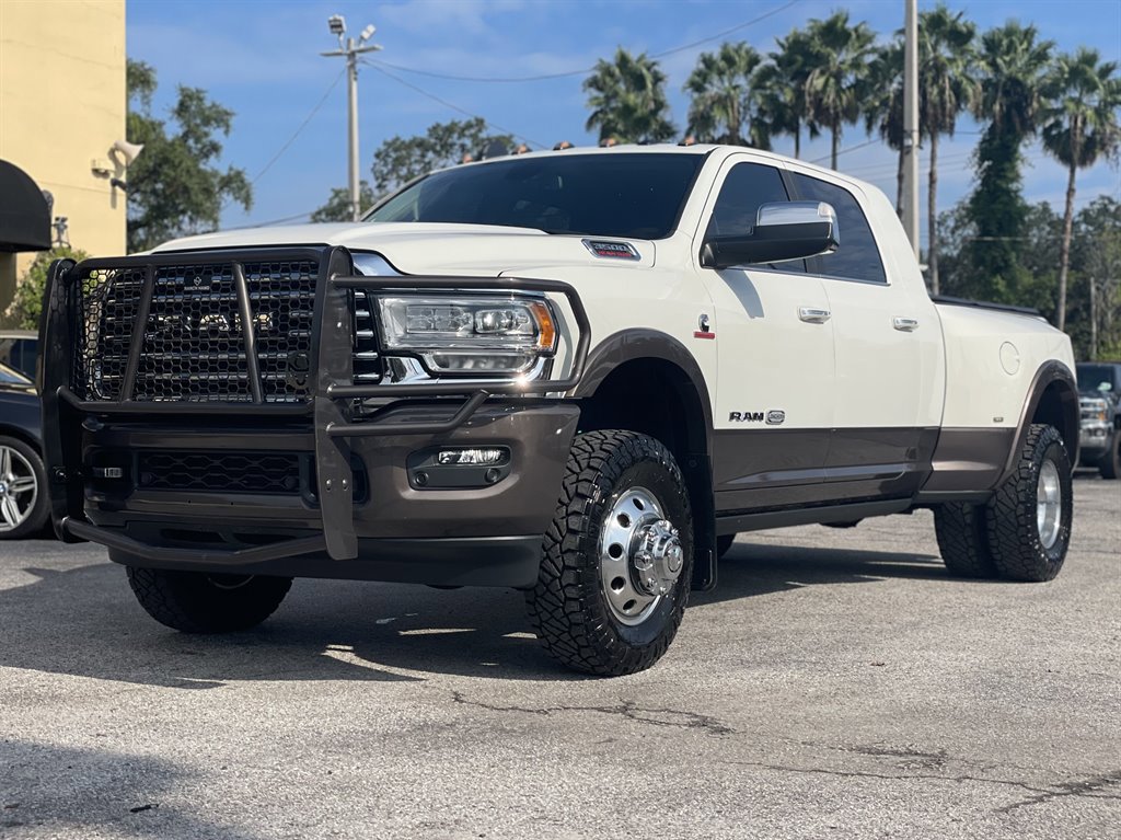 Used 2021 RAM 3500 Limited image 18