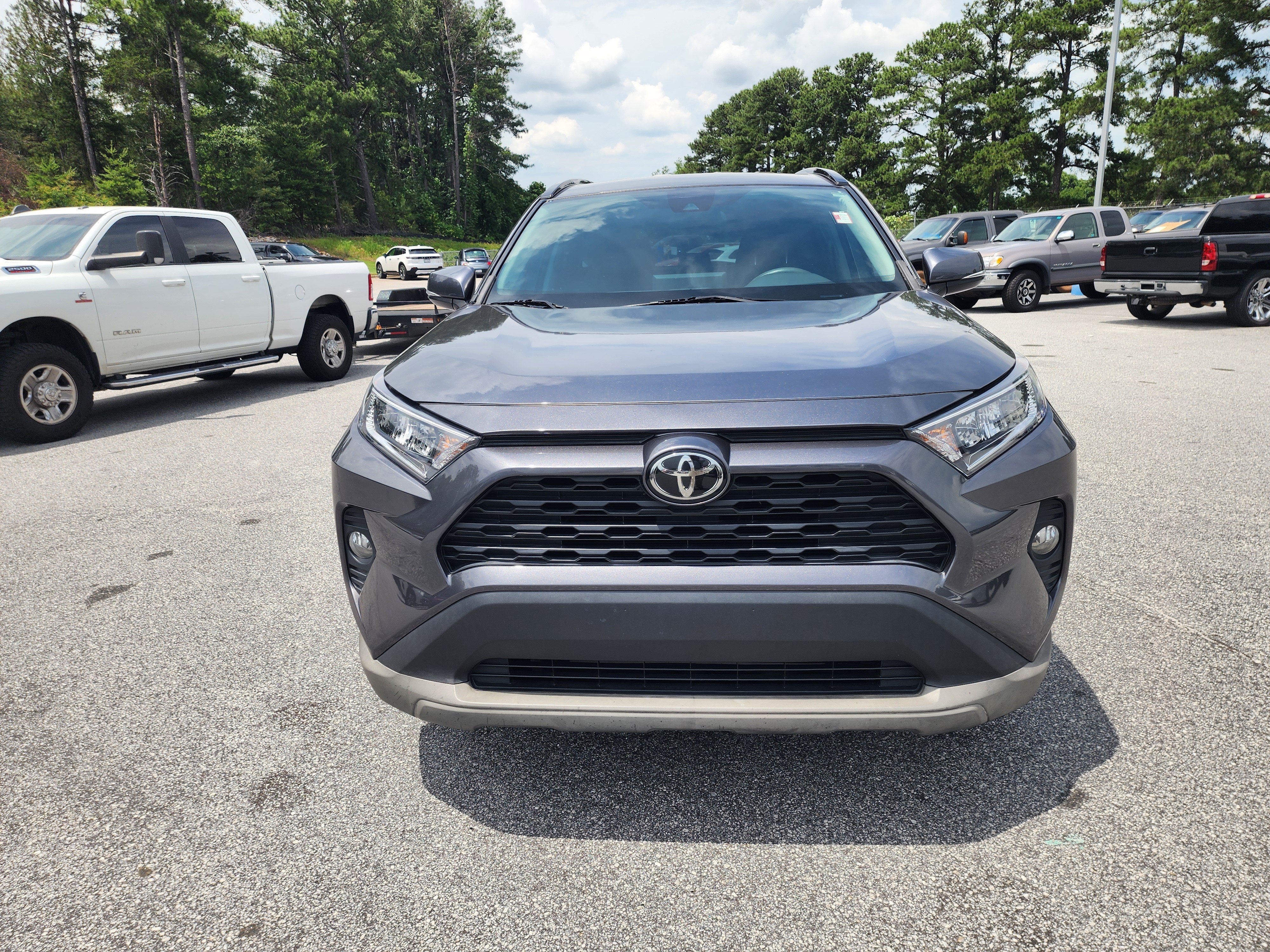 Used 2021 Toyota RAV4 XLE FWD image 10