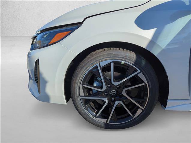 New 2025 Nissan Sentra SR w/ SR Premium Package FWD image 21