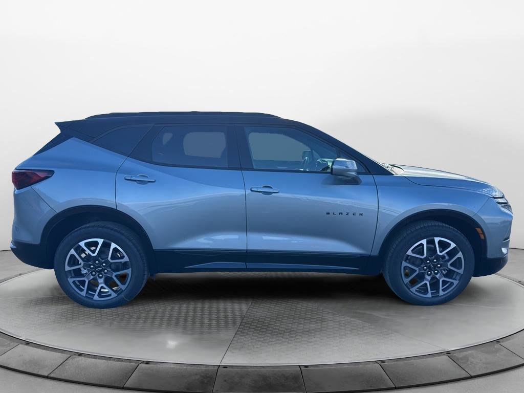 New 2026 Chevrolet Blazer RS image 6