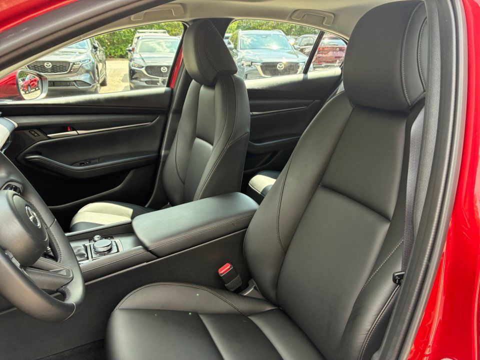 Certified 2026 MAZDA MAZDA3 2.5 S Sedan w/ Preferred Pkg FWD image 30
