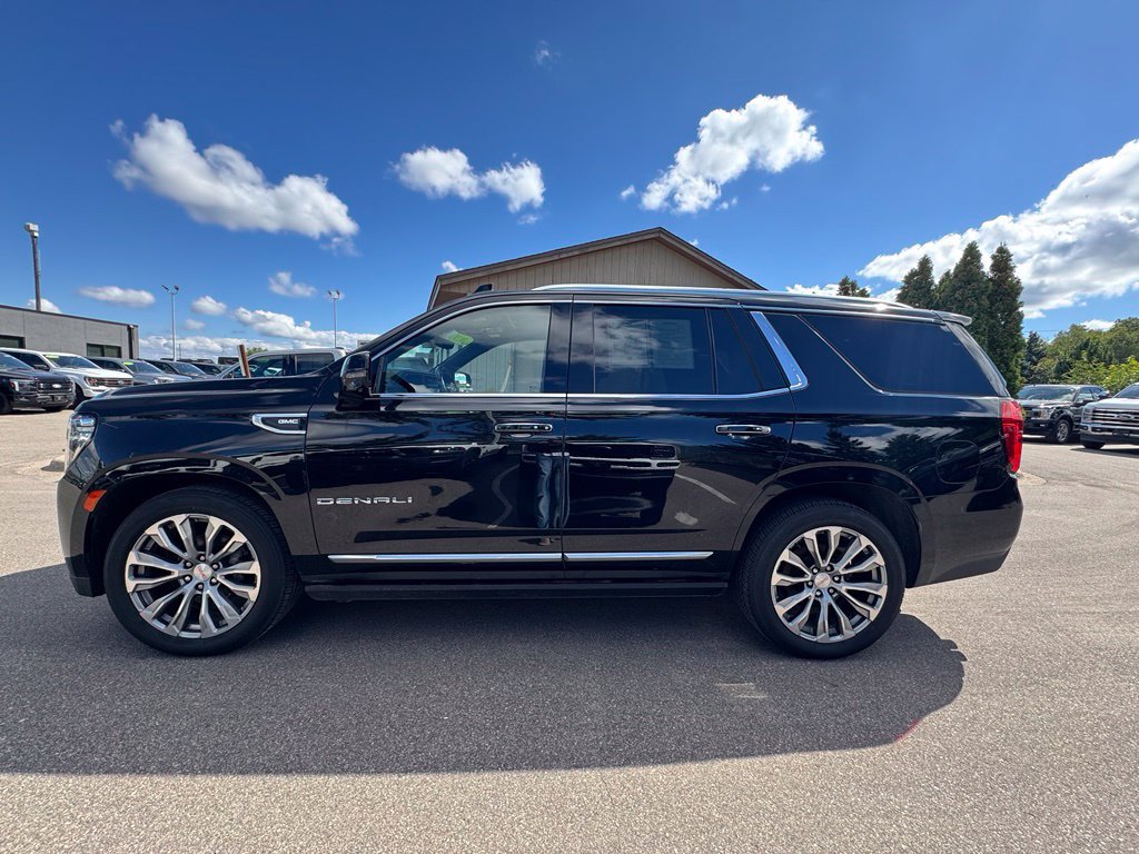 Used 2021 GMC Yukon Denali w/ Denali Ultimate Package AWD/4WD image 12