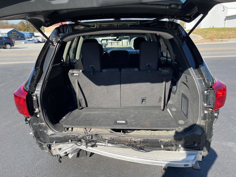 Used 2019 Nissan Pathfinder S image 13