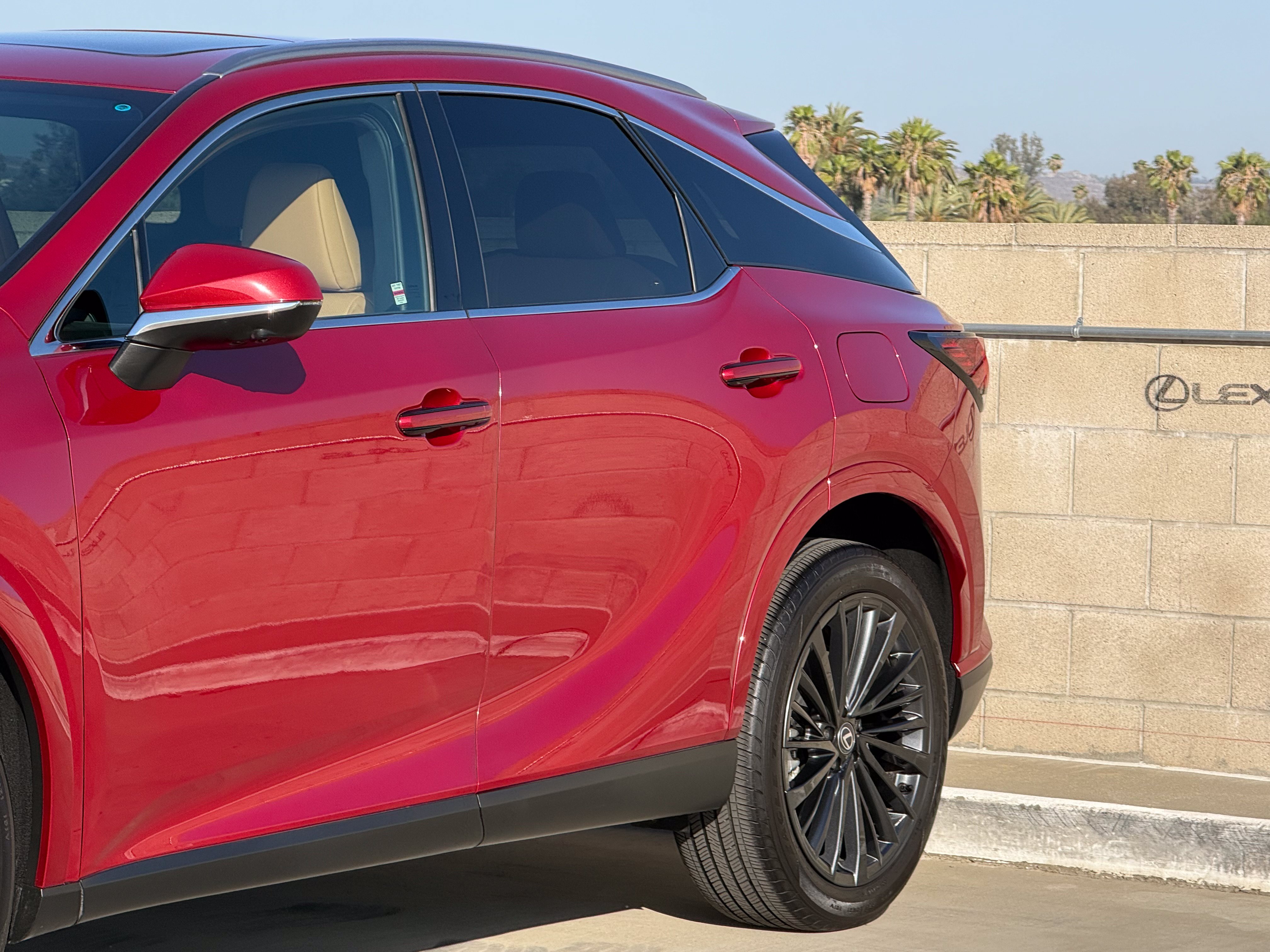 Certified 2025 Lexus RX 350 Premium w/ Convenience Package FWD image 8