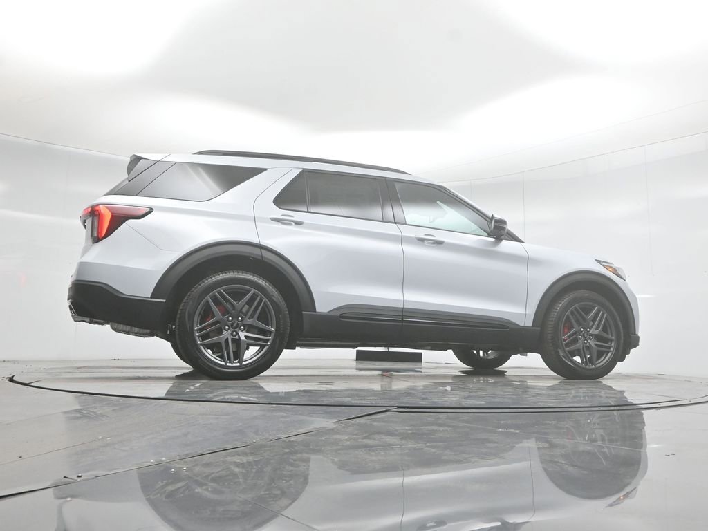 New 2026 Ford Explorer ST w/ Sun And Sound Package AWD/4WD image 46