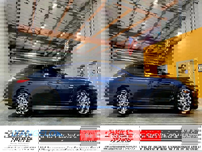 Used 2012 Porsche Panamera w/ Premium Pkg image 9