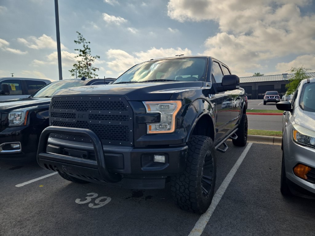 Used 2015 Ford F150 Lariat w/ Equipment Group 502A Luxury