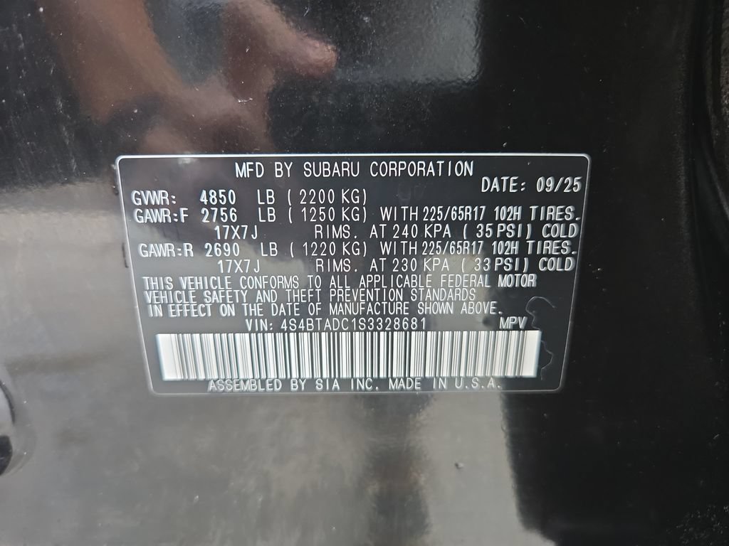 Used 2025 Subaru Outback Premium AWD/4WD image 29