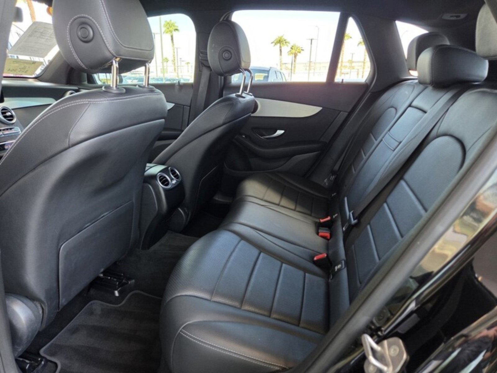 Used 2021 Mercedes-Benz GLC 300 4MATIC image 14