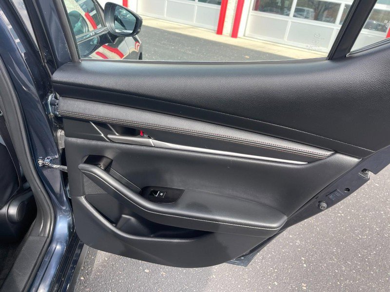 Used 2024 MAZDA MAZDA3 s image 15