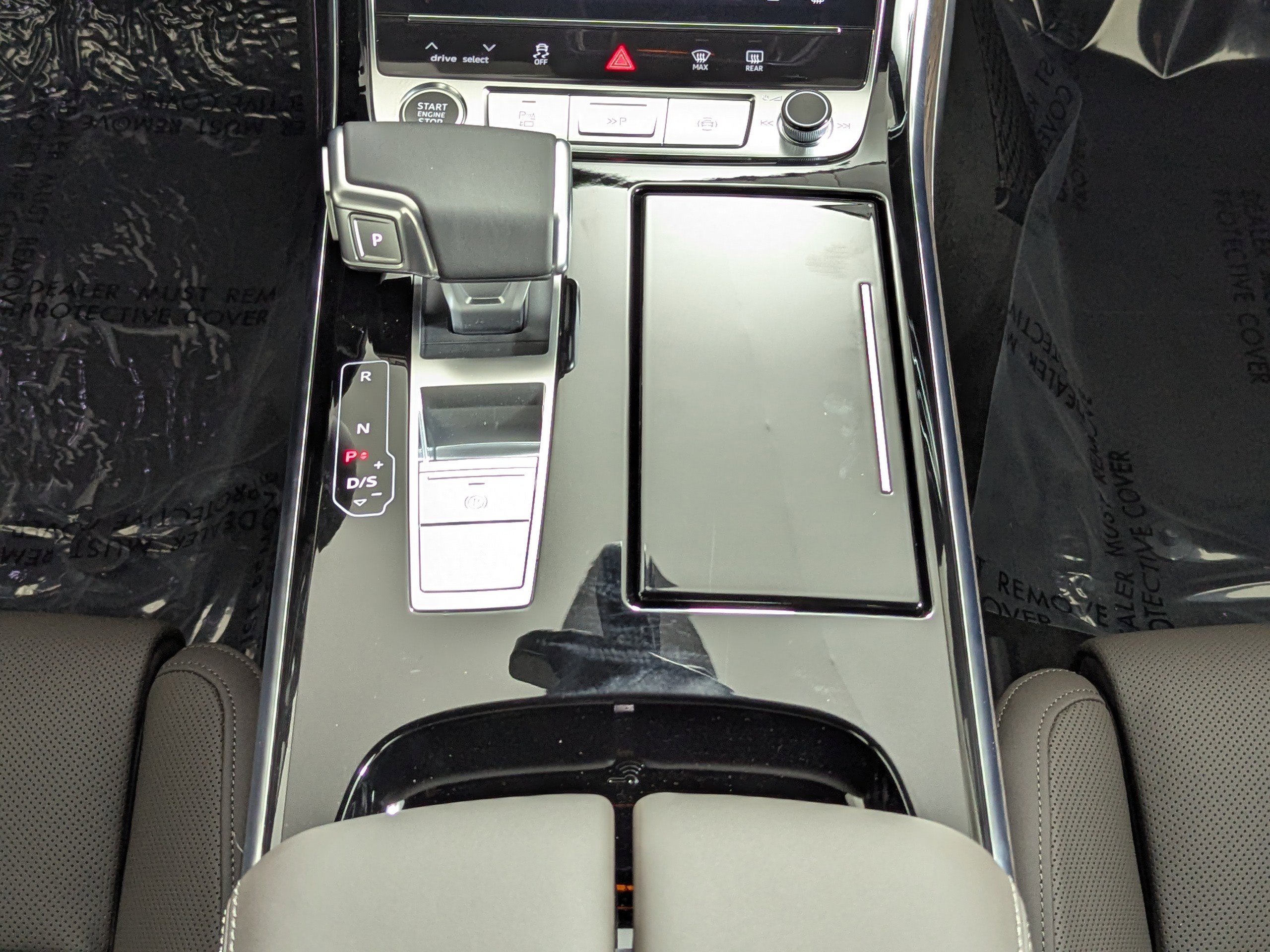 New 2026 Audi A8 L 3.0T image 17