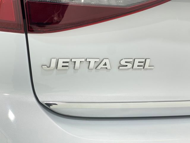 Used 2018 Volkswagen Jetta SEL image 38