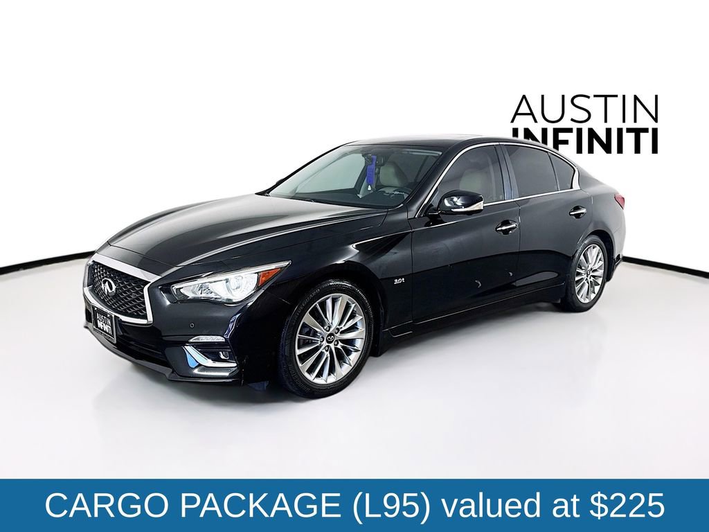 Used 2018 INFINITI Q50 Luxe w/ Essential Package (3.0T Luxe) RWD image 3