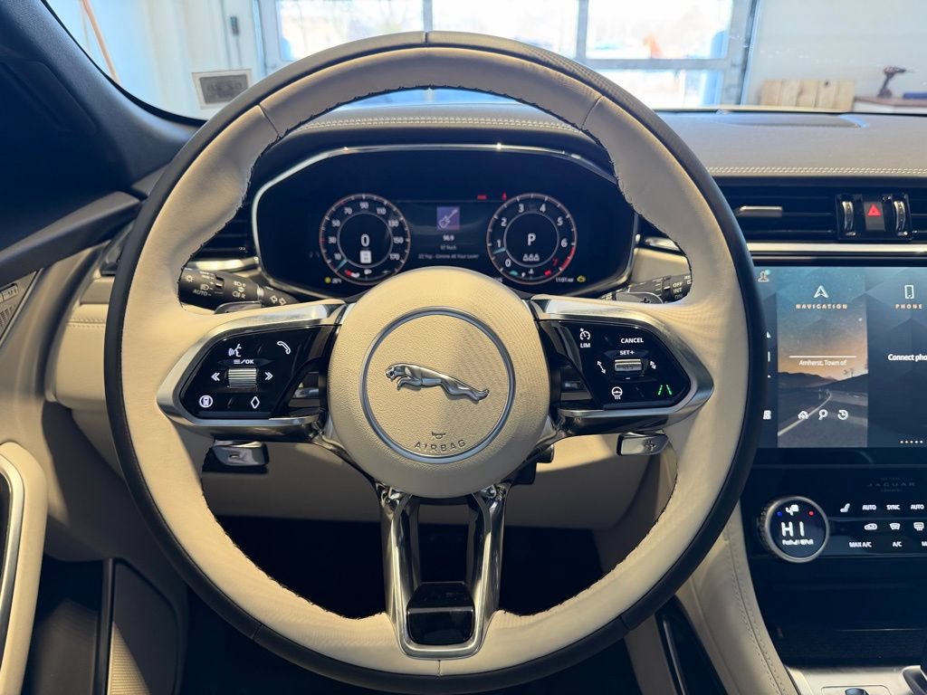 New 2025 Jaguar F-PACE R-Dynamic S AWD/4WD image 16