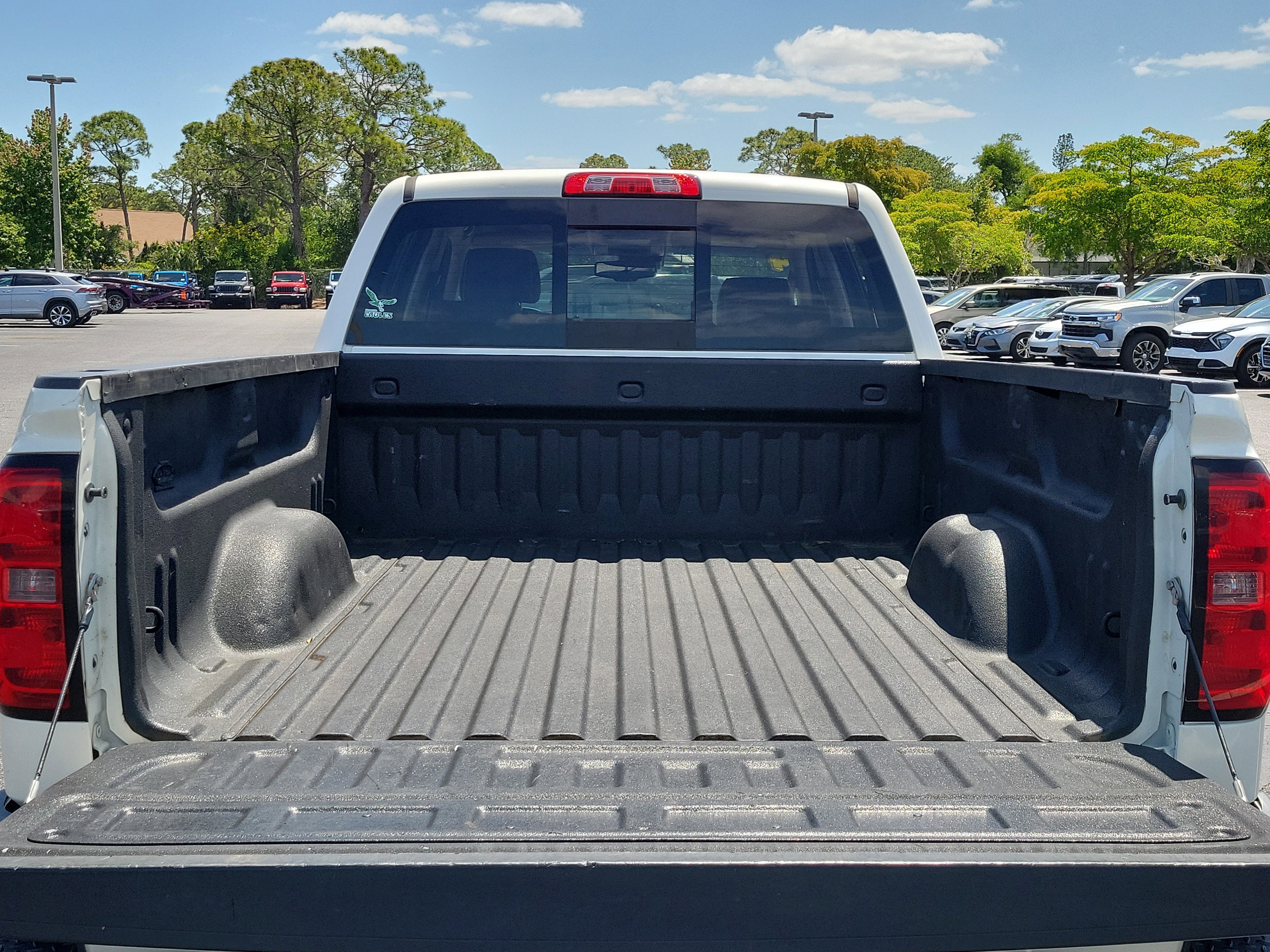 Used 2014 Chevrolet Silverado 1500 High Country w/ High Country Premium Package AWD/4WD image 12