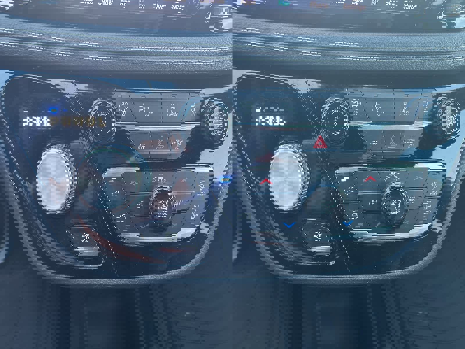 Used 2020 Chrysler Pacifica Limited w/ Advanced Safetytec Group image 55