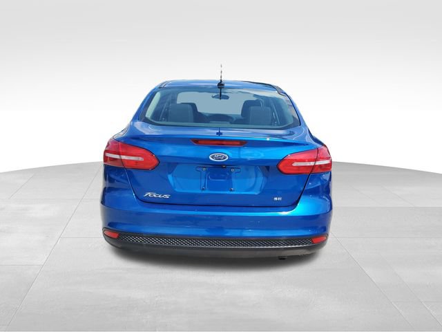 Used 2018 Ford Focus SE FWD image 5