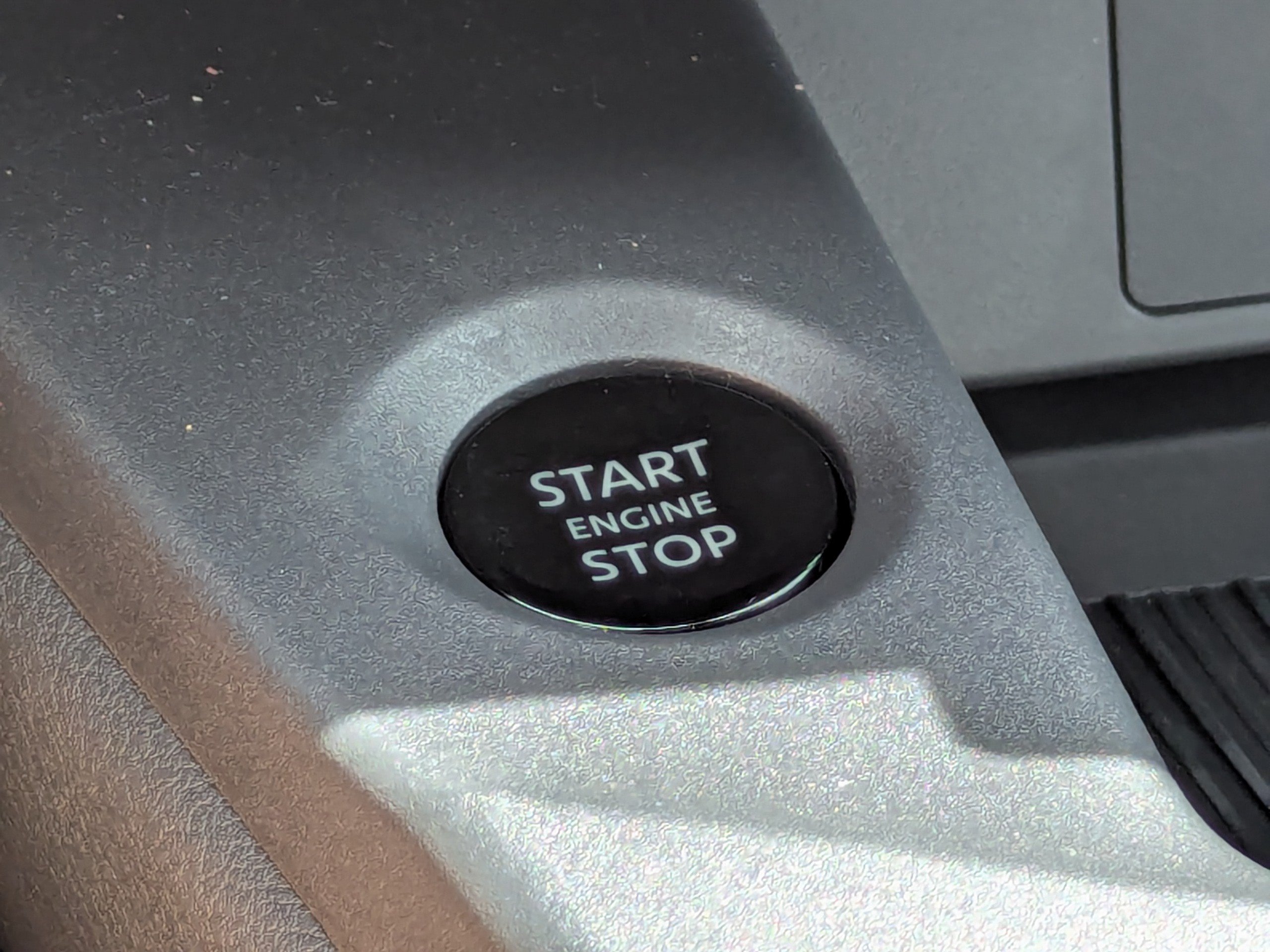 New 2027 Nissan Sentra SR w/ Floor Mat Package FWD image 30
