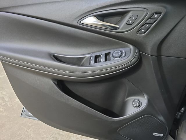 Used 2024 Buick Encore GX Avenir w/ Avenir Technology Package image 28