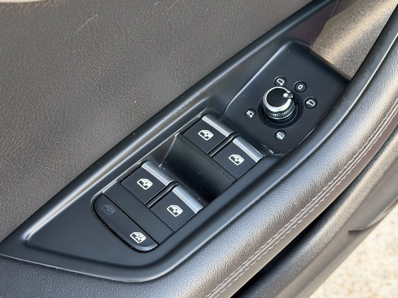 Used 2019 Audi A4 2.0T Premium Plus FWD image 25
