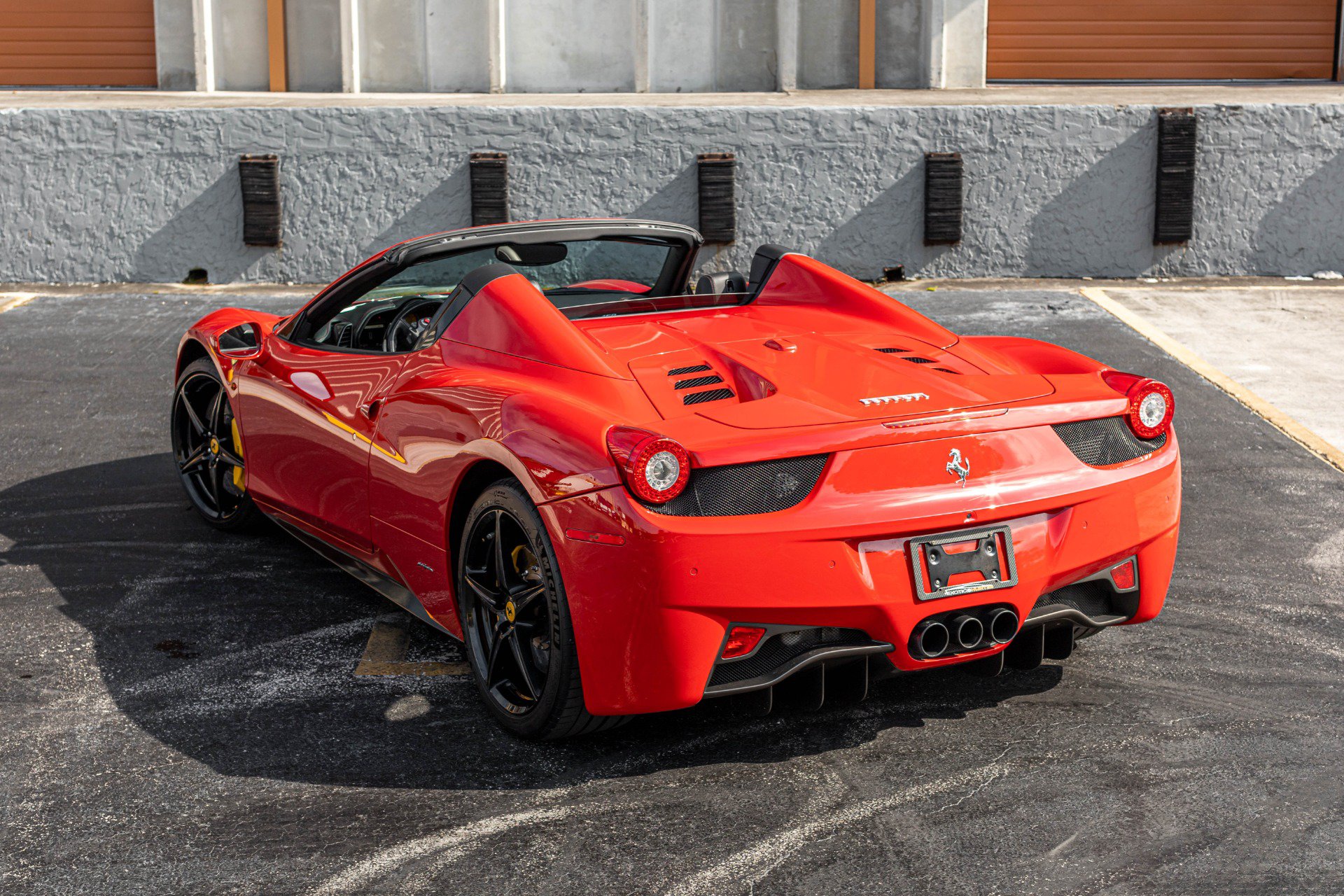 Used 2013 Ferrari 458 Spider RWD image 26