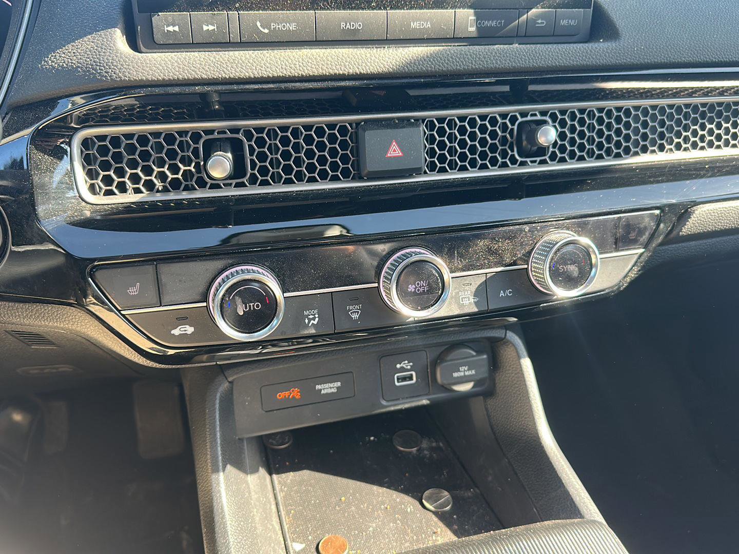 Used 2024 Honda Civic EX-L image 18