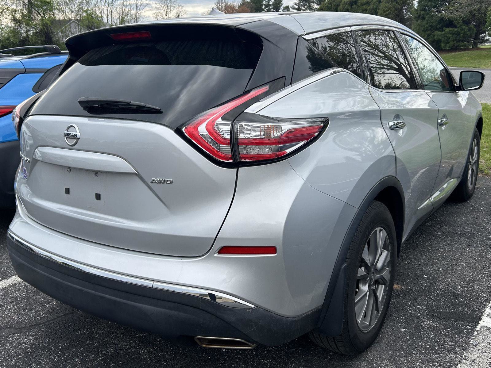 Used 2015 Nissan Murano S AWD/4WD image 3
