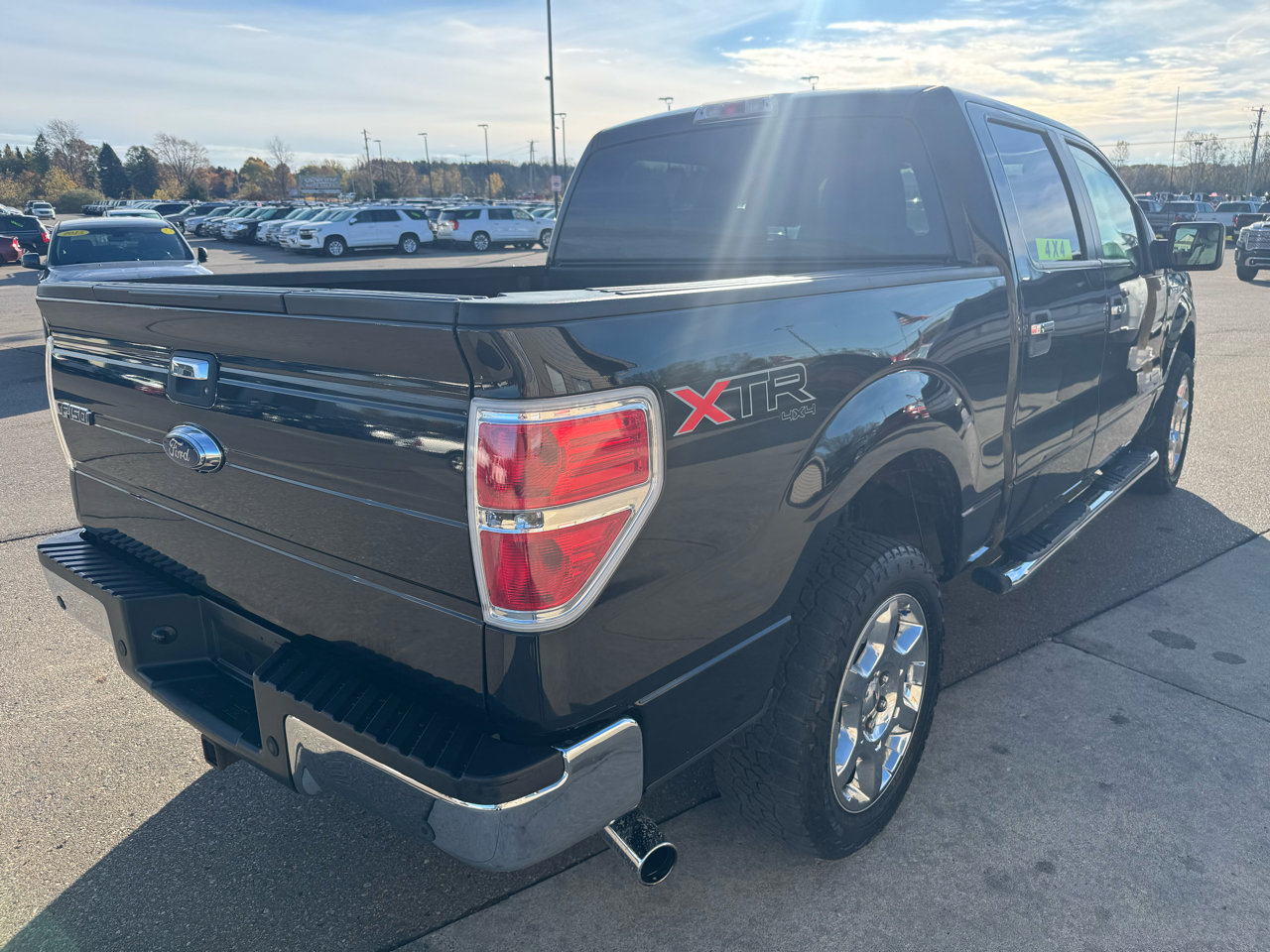 Used 2014 Ford F150 XLT w/ Equipment Group 302A Luxury image 5