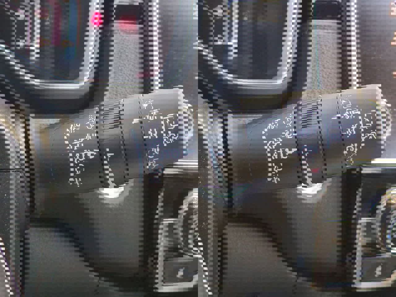 Used 2020 Honda CR-V Touring image 27