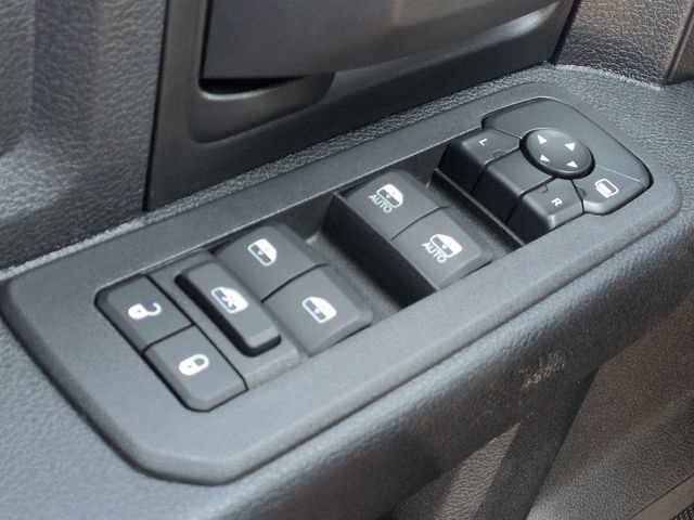Used 2026 RAM 3500 Tradesman w/ Chrome Appearance Group AWD/4WD image 23