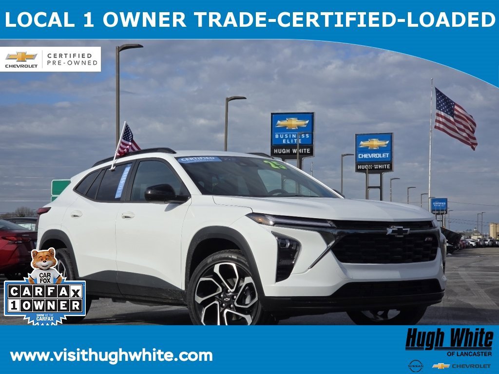 Certified 2025 Chevrolet Trax RS w/ Driver Confidence Package image 1