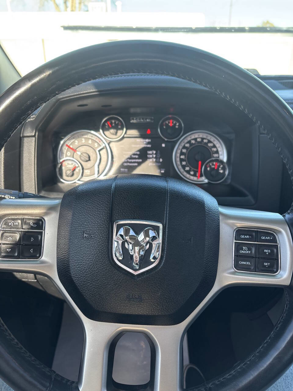 Used 2018 RAM 1500 Laramie w/ Convenience Group image 11