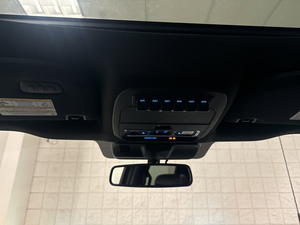 New 2026 Ford F350 Platinum w/ Tremor Off-Road Package image 41