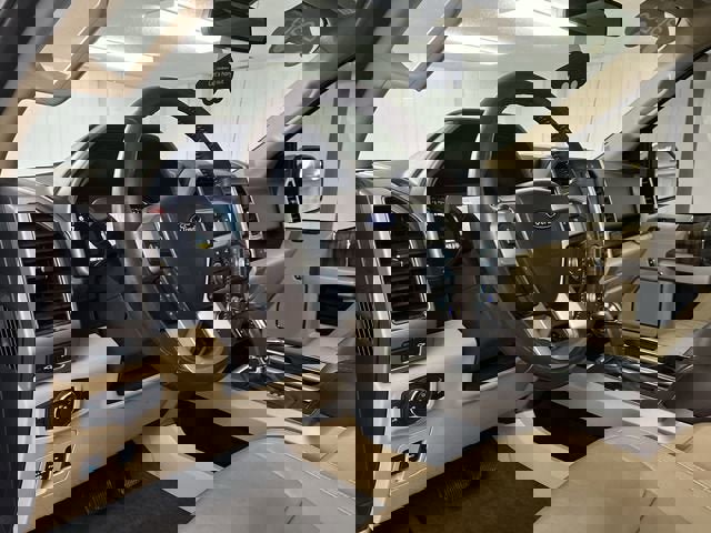 Used 2020 Ford F150 Lariat w/ Equipment Group 502A Luxury image 10