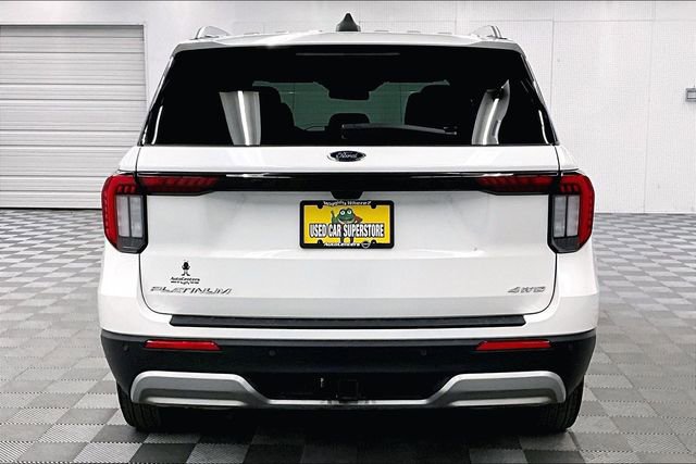 Used 2025 Ford Explorer Platinum image 5