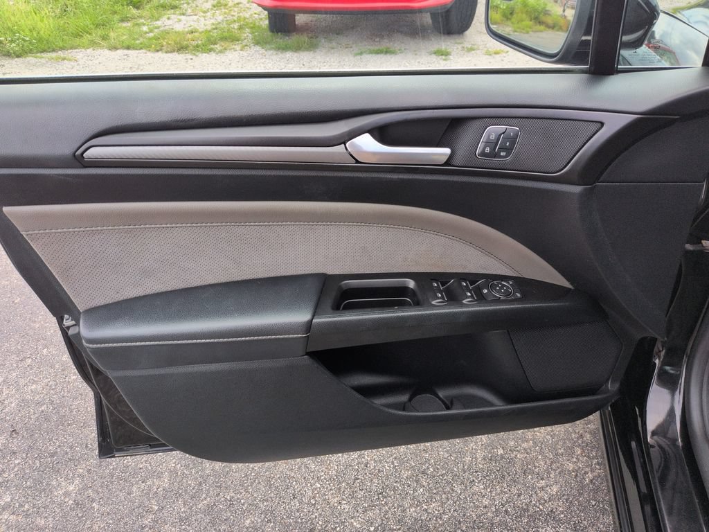 Used 2018 Ford Fusion Sport AWD/4WD image 11