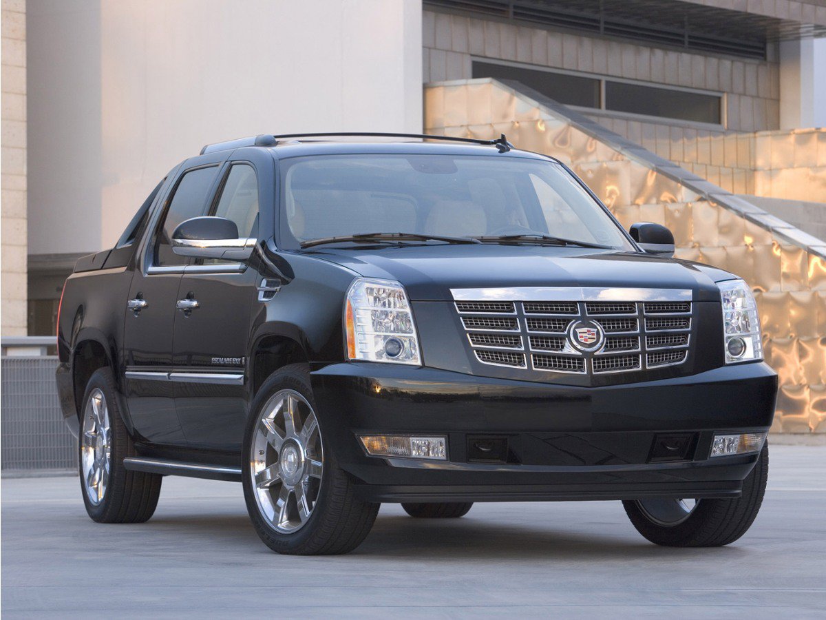Used 2007 Cadillac Escalade EXT w/ Climate Package AWD/4WD image 1