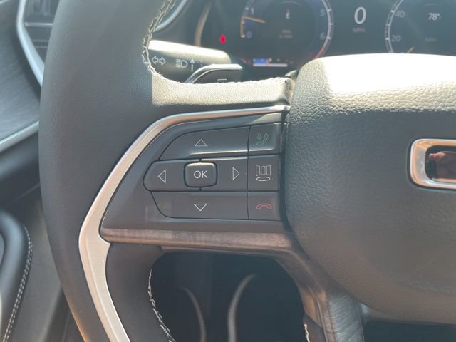 New 2025 Jeep Grand Cherokee Limited image 11