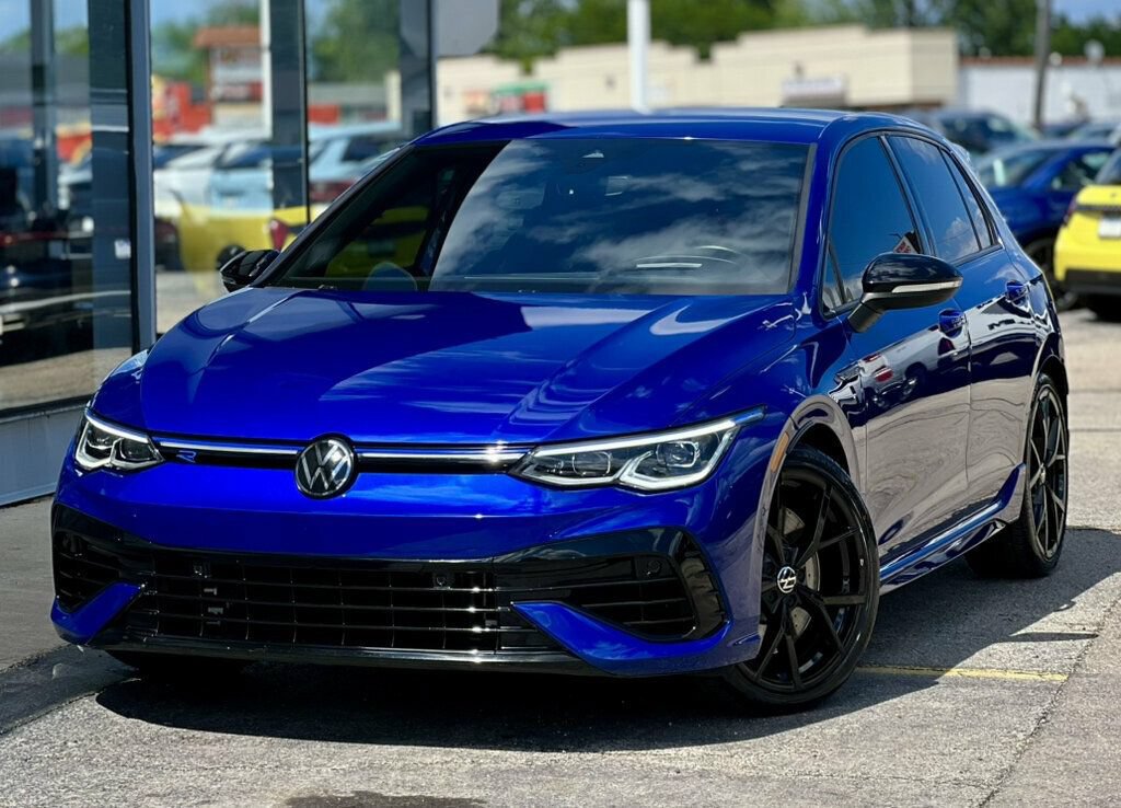 Used 2023 Volkswagen Golf 20th Anniversary Edition AWD/4WD image 29
