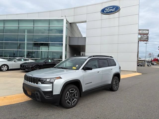 Used 2026 Jeep Cherokee Laredo