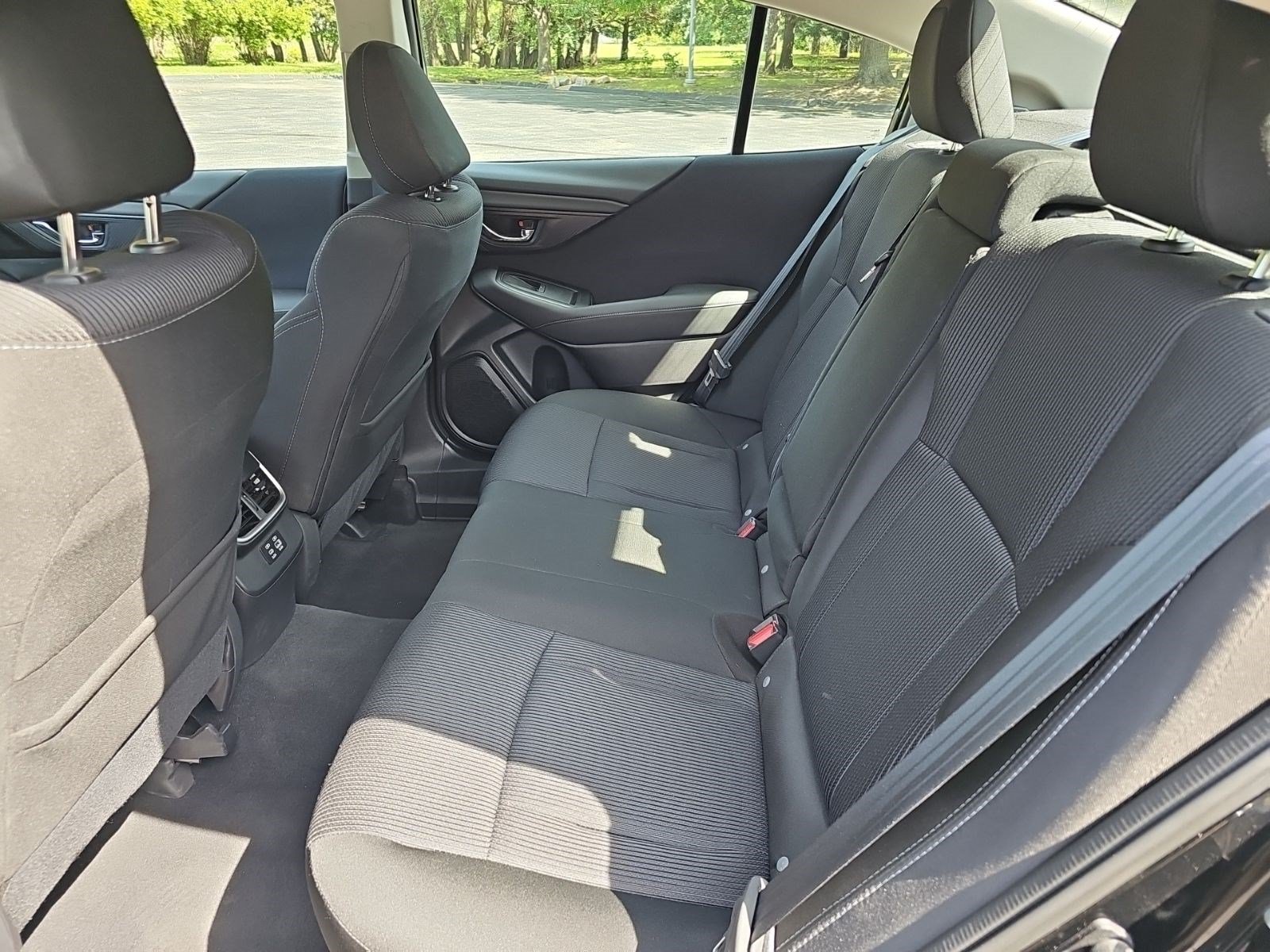 Used 2025 Subaru Legacy Premium AWD/4WD image 17