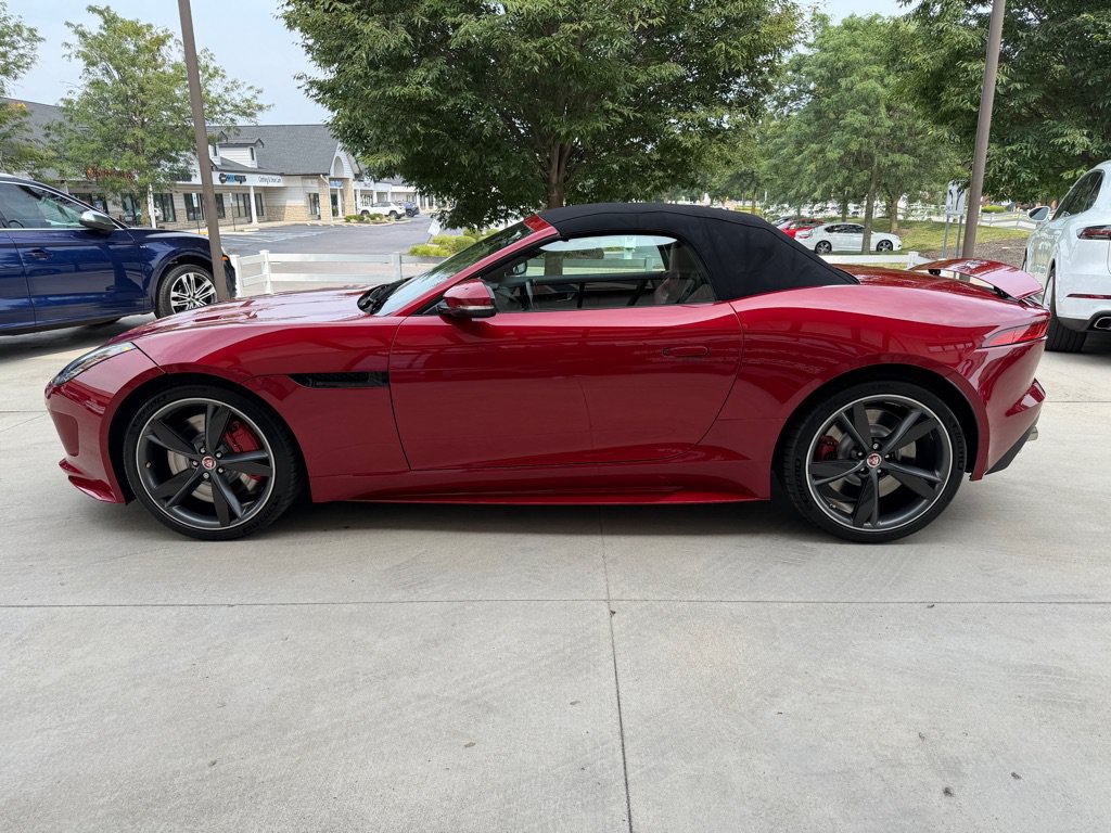 Used 2016 Jaguar F-TYPE R AWD/4WD image 6
