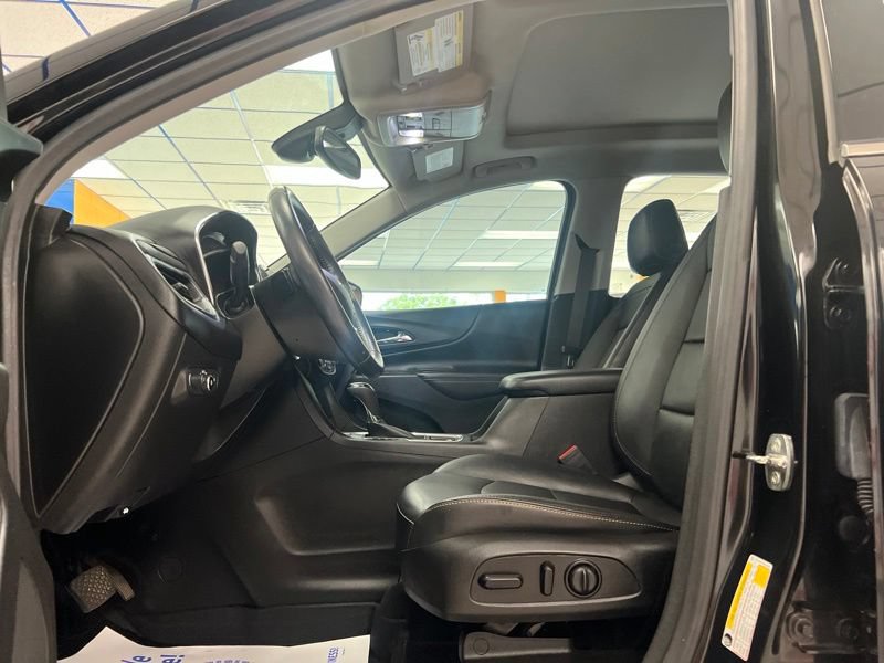 Used 2021 Chevrolet Equinox Premier AWD/4WD image 18