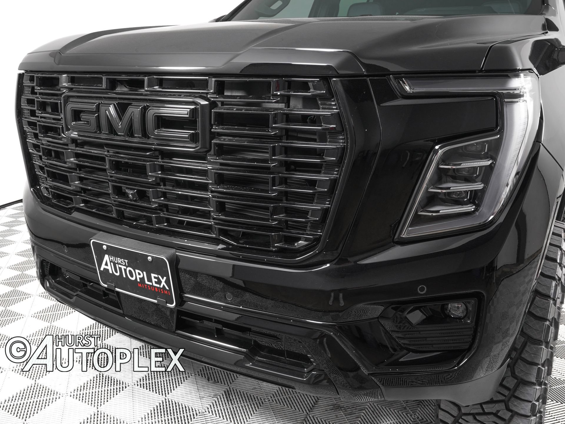 Used 2026 GMC Yukon XL Denali w/ Sun & Power Step Package AWD/4WD image 31