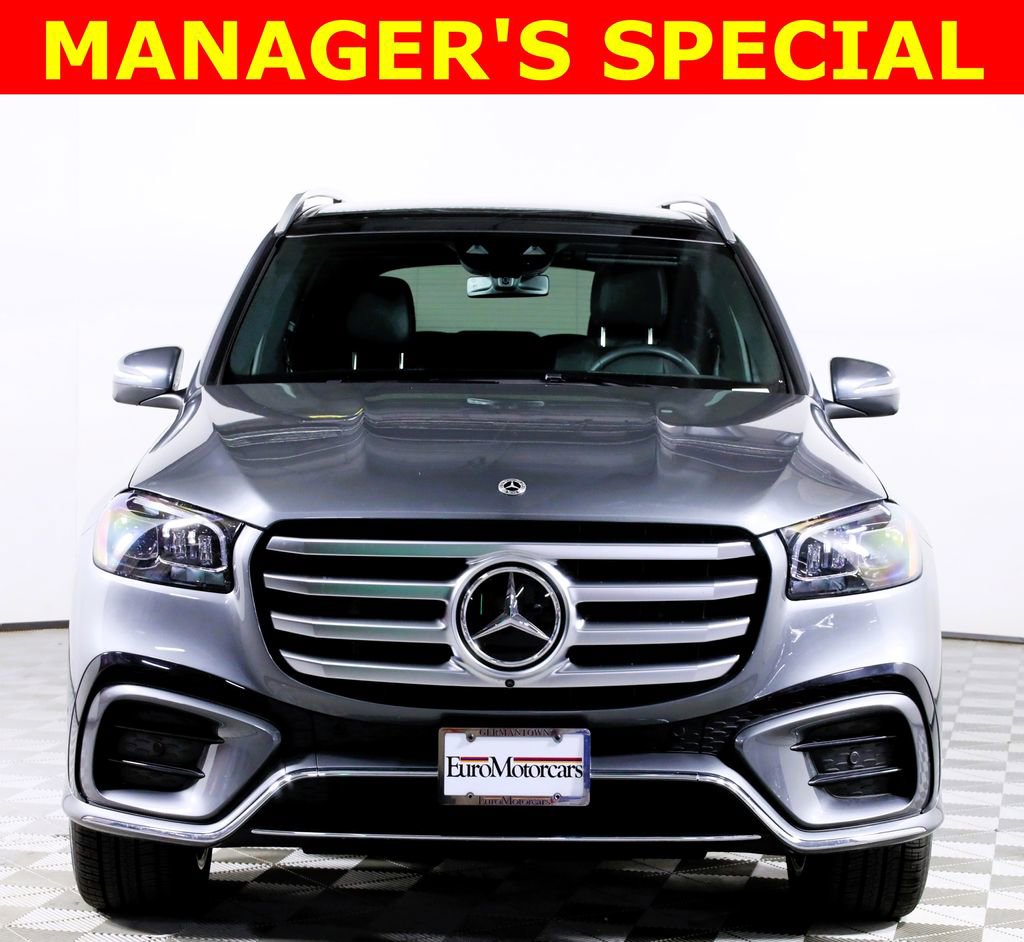 Used 2025 Mercedes-Benz GLS 450 4MATIC image 2