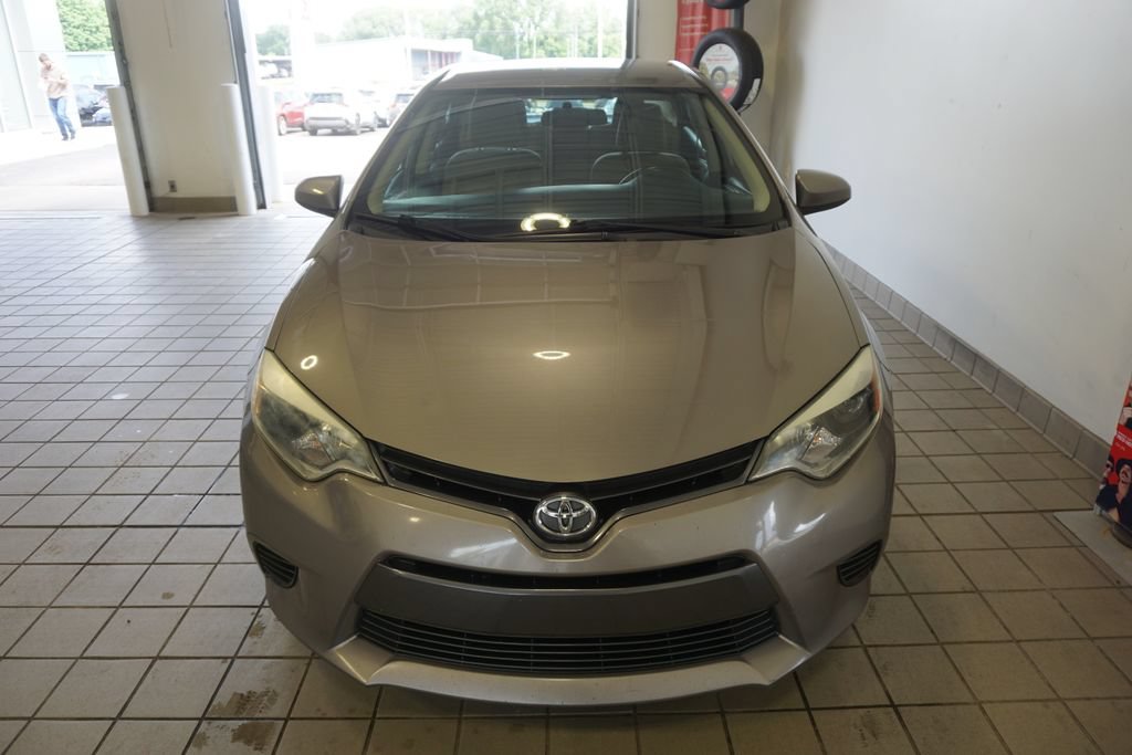 Used 2015 Toyota Corolla LE FWD image 11